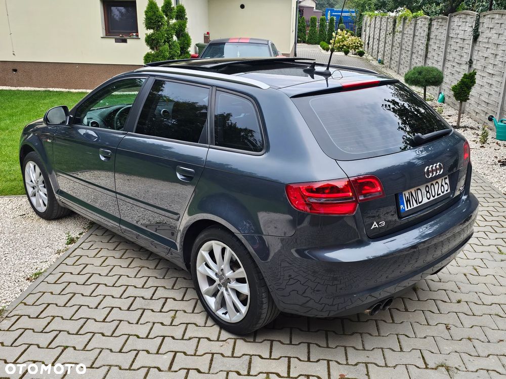 Audi A3 Sportback 1.8 TFSI Quattro Attraction - 4