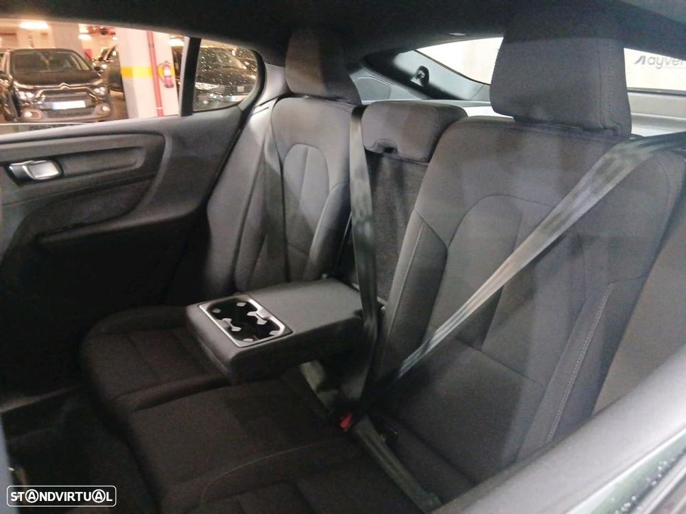 Volvo C40 Recharge Extended Range Core - 10