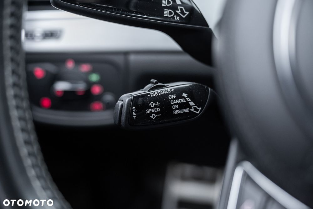 Audi S8 - 15