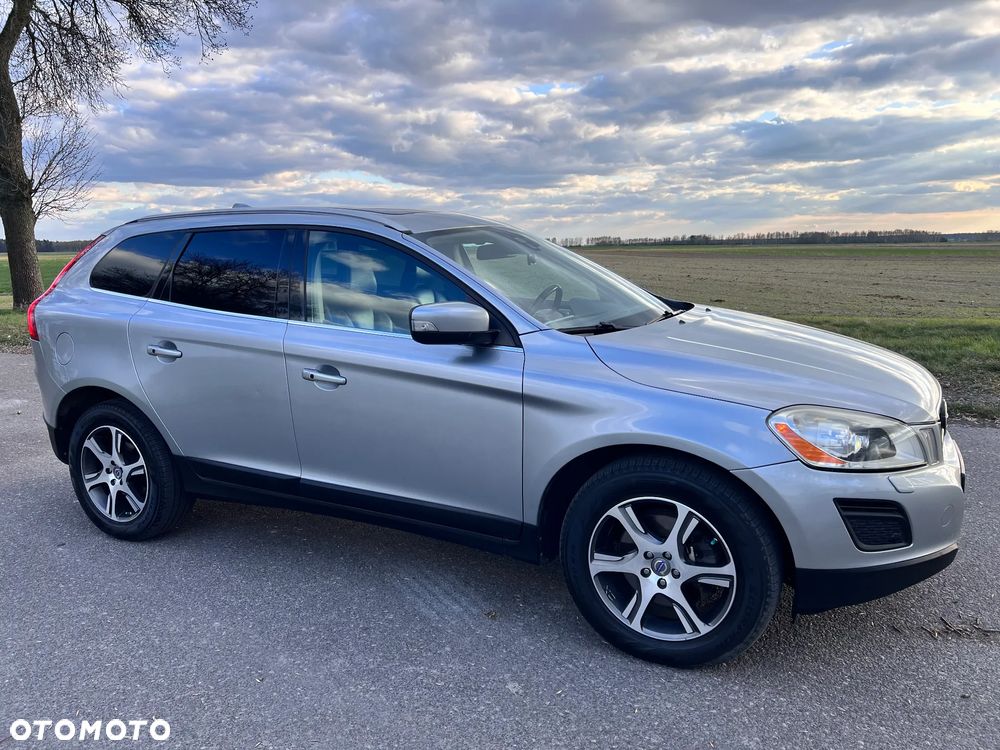 Volvo XC 60 T6 AWD Edition Pro - 5