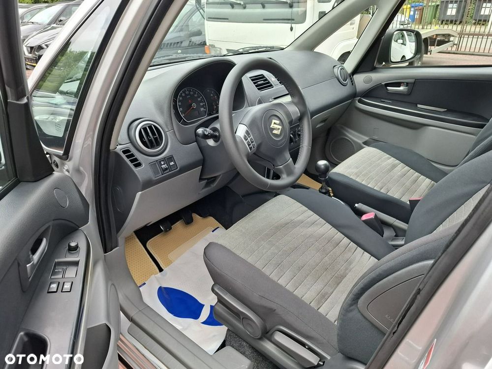 Suzuki SX4 1.6 GS / Premium 4WD - 14