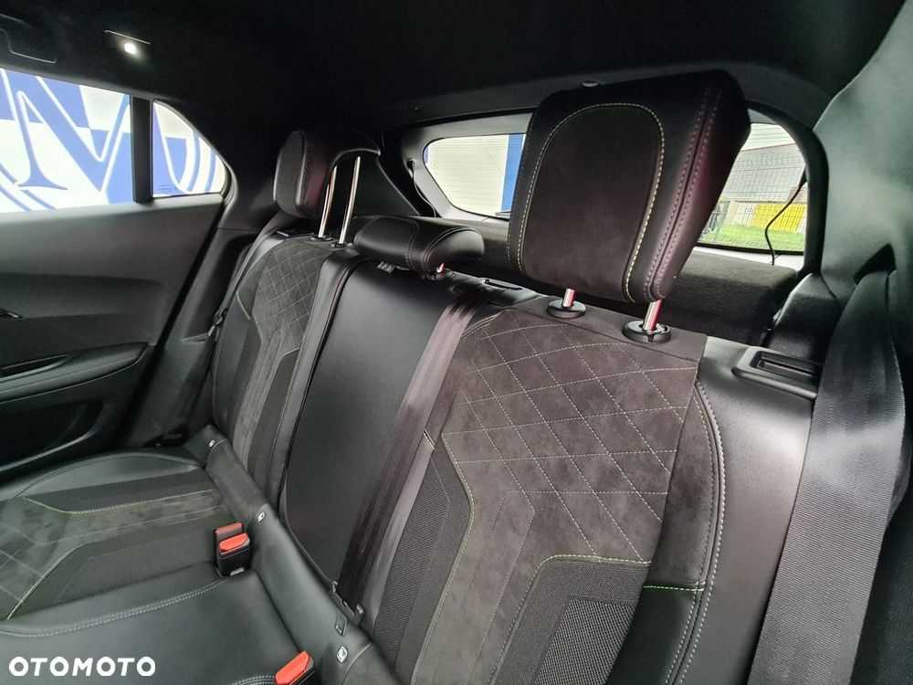 Peugeot 2008 1.2 PureTech GT S&S EAT8 - 34