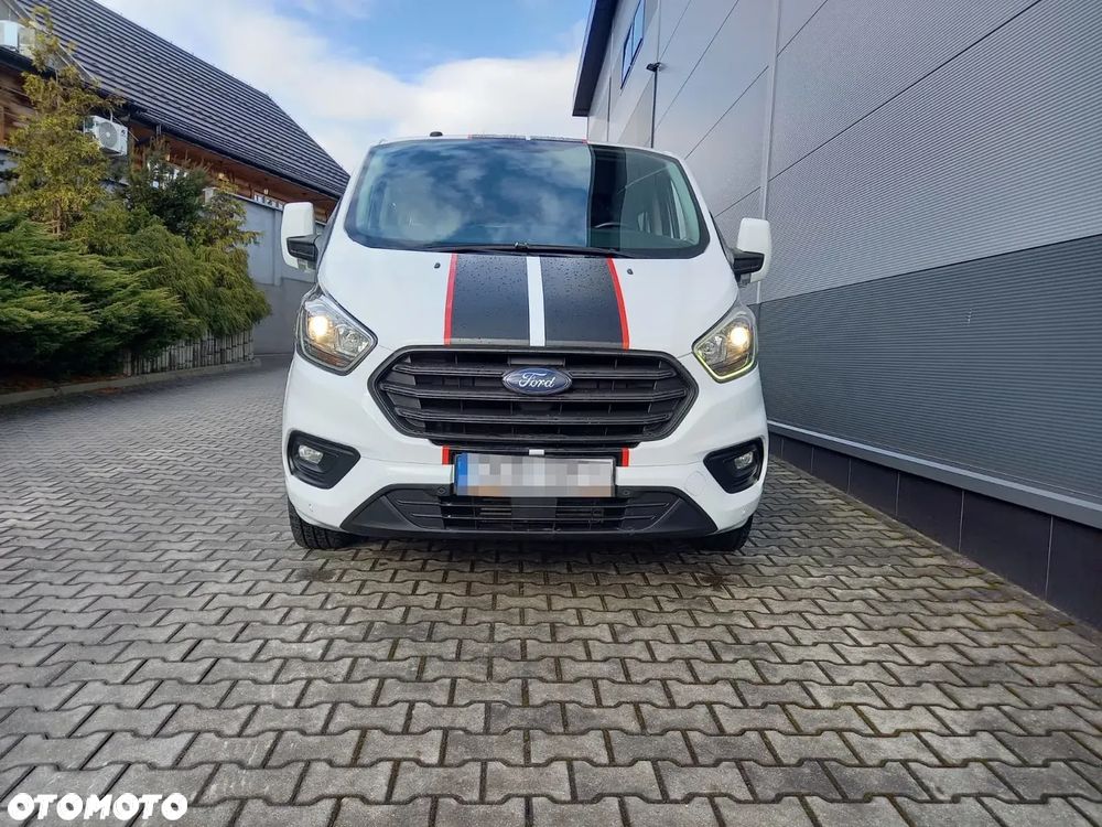 Ford Transit Custom 290 L2H1 Limited