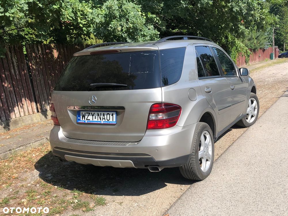 Mercedes-Benz ML - 2