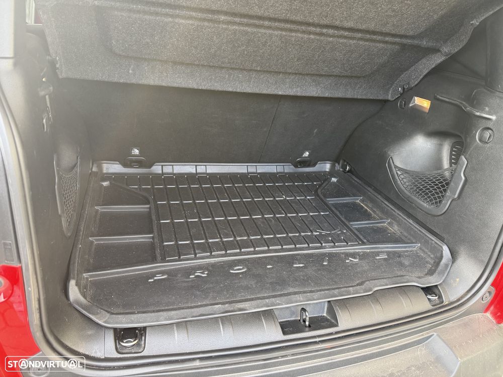 Jeep Renegade 1.4 MultiAir Limited - 31