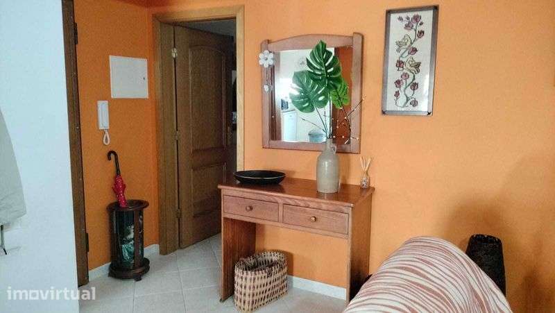 Apartamento T3 localizado na freguesia de Estômbar Parchal - Grande imagem: 3/12