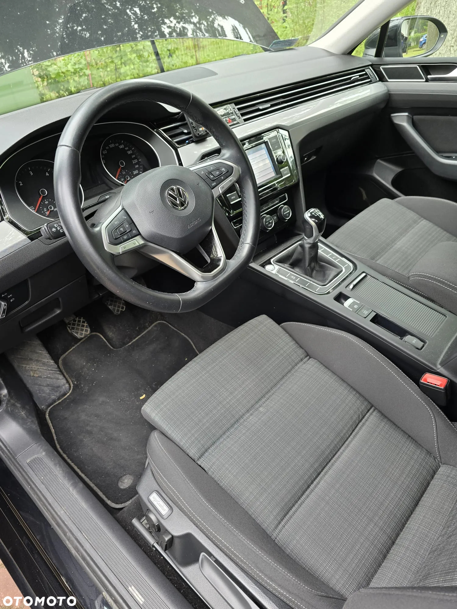 Volkswagen Passat - 5