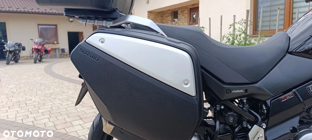 Suzuki V-STROM - 22