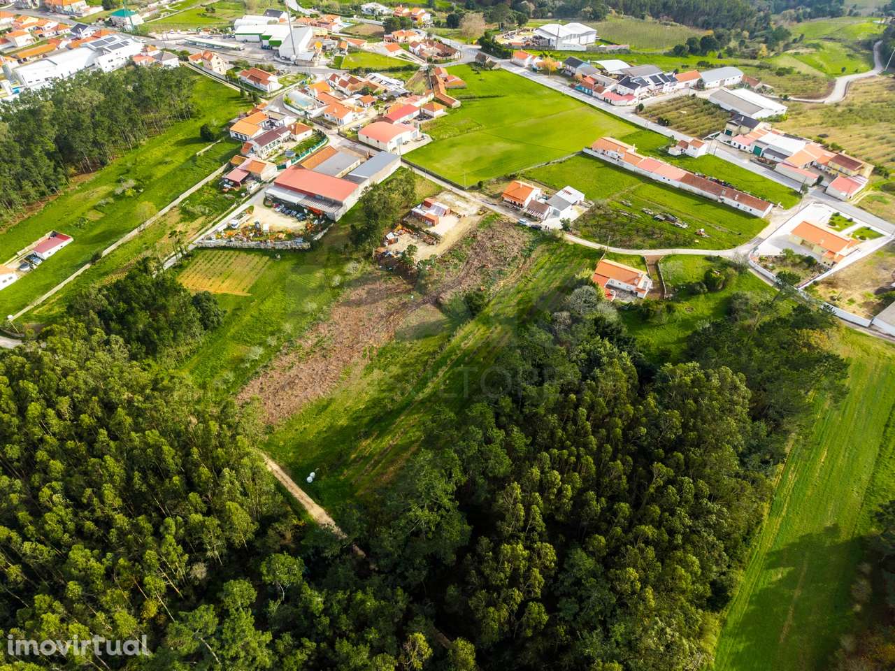 Terreno para construção de 2 Moradias - Grande imagem: 4/16