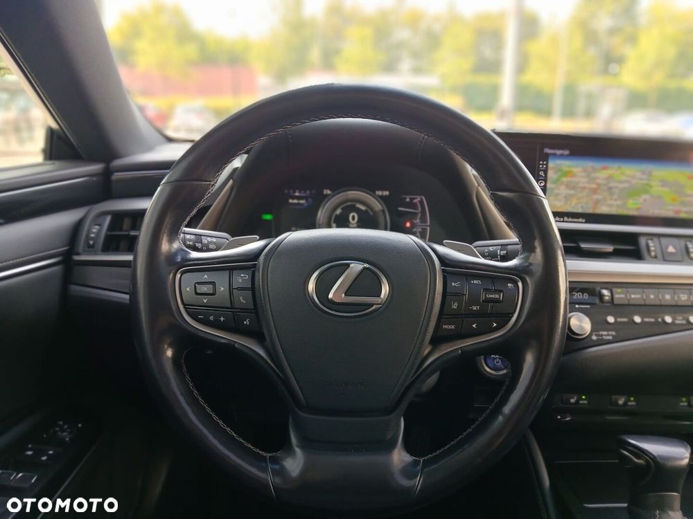 Lexus ES - 15