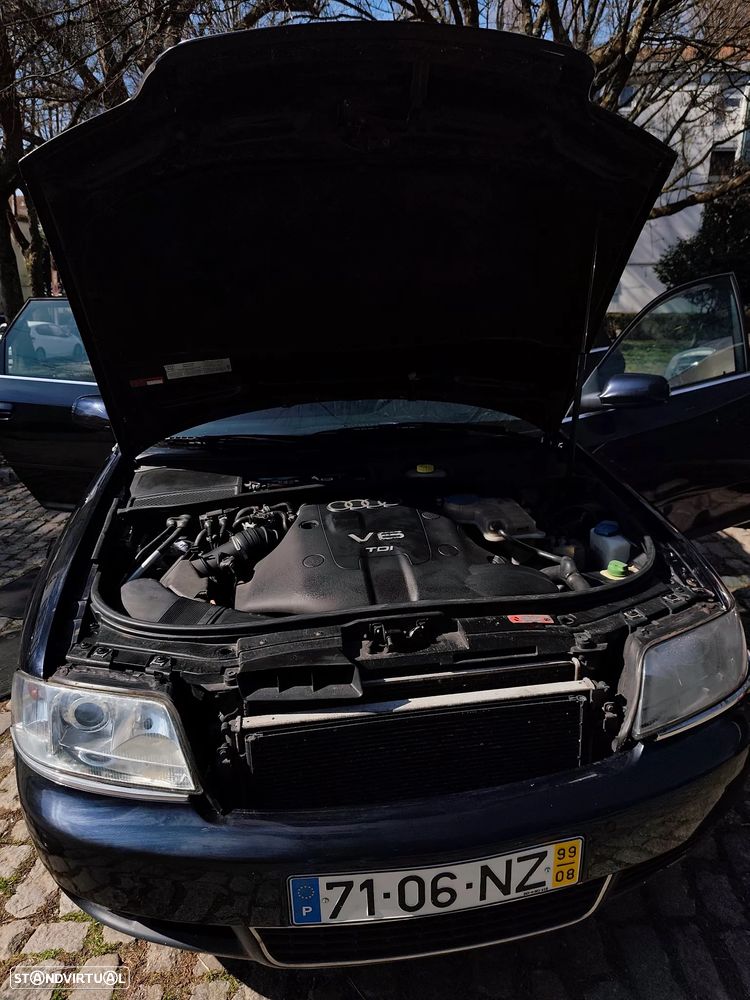 Audi A6 Avant 2.5 TDI V6 - 1