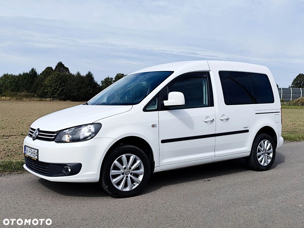 Volkswagen Caddy Comfortline BMT - 23