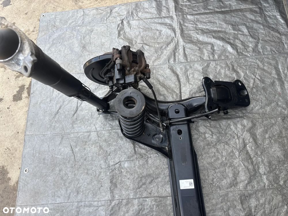 Skoda Karoq zawiesznie tylnia oś belka zawieszenia 5Q1501049BJ 5Q0501115 - 8