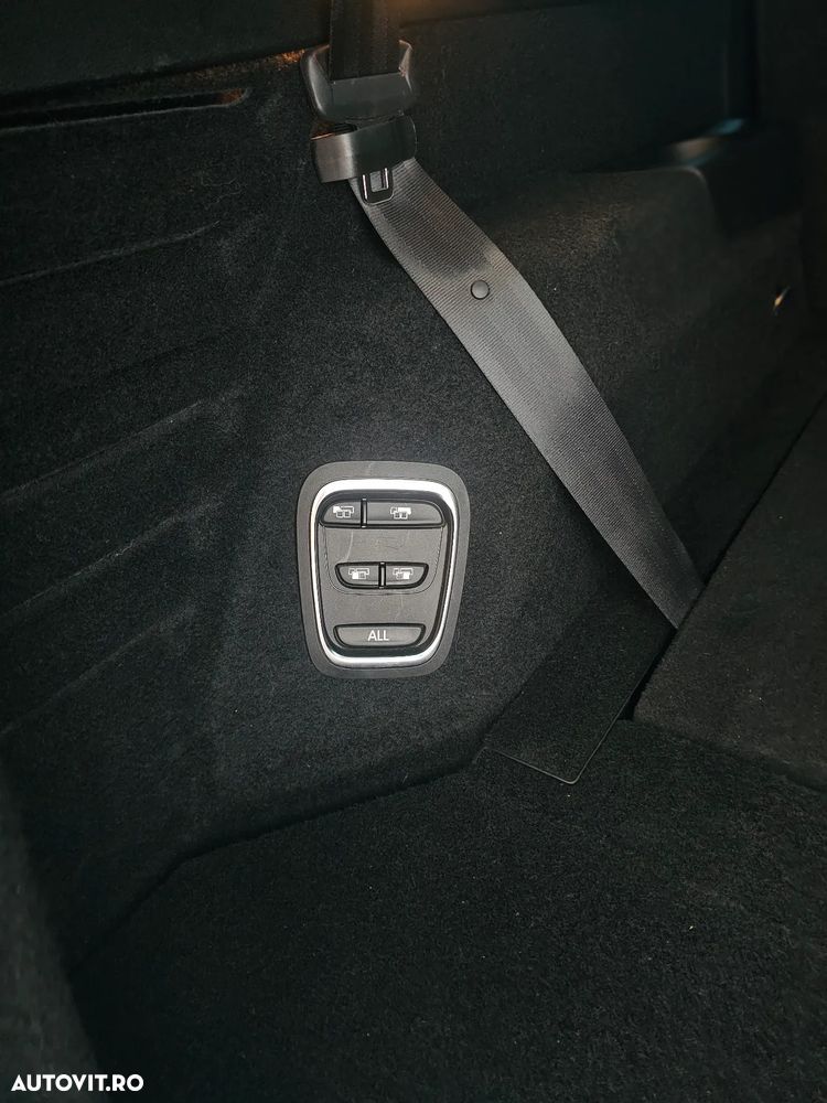 Renault Grand Scenic - 38