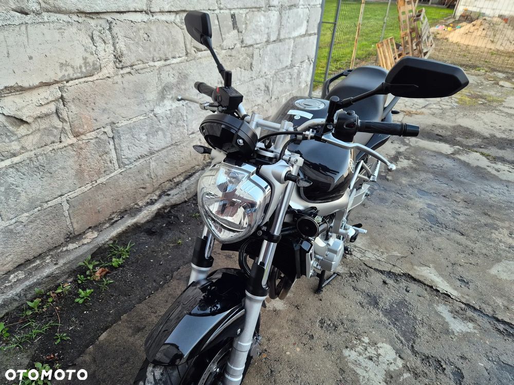Yamaha FZ6 - 3