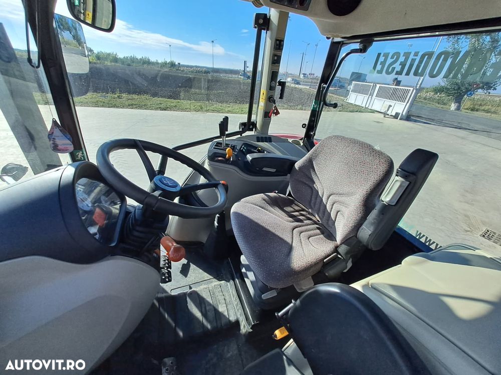 Massey Ferguson 4707 - 12