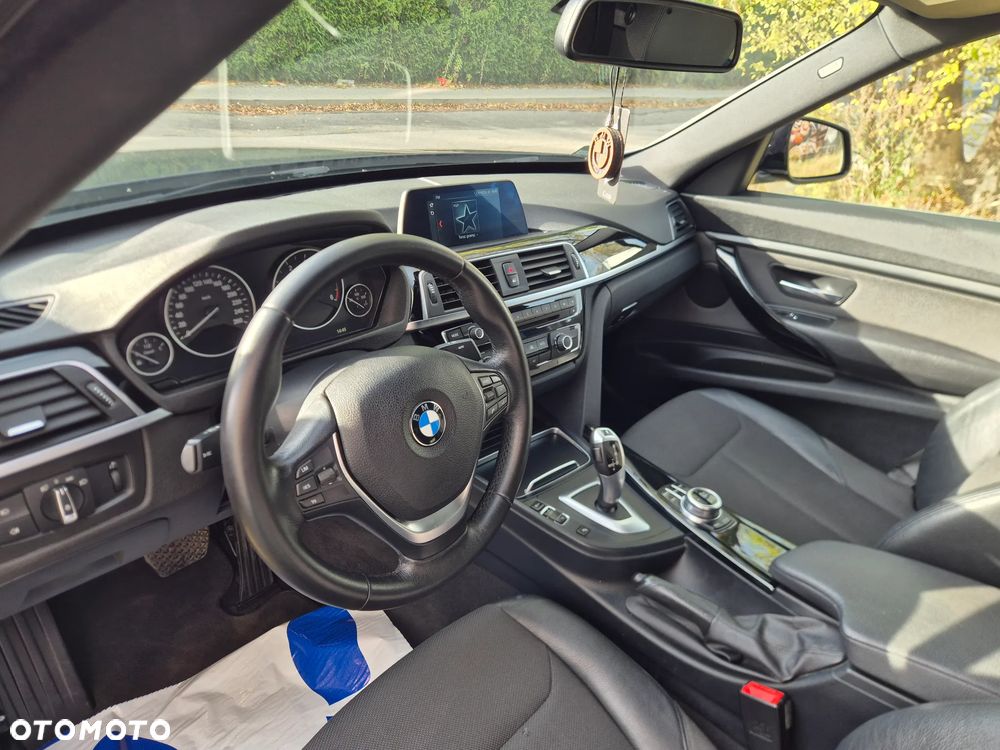 BMW 3GT 318d M Sport - 13