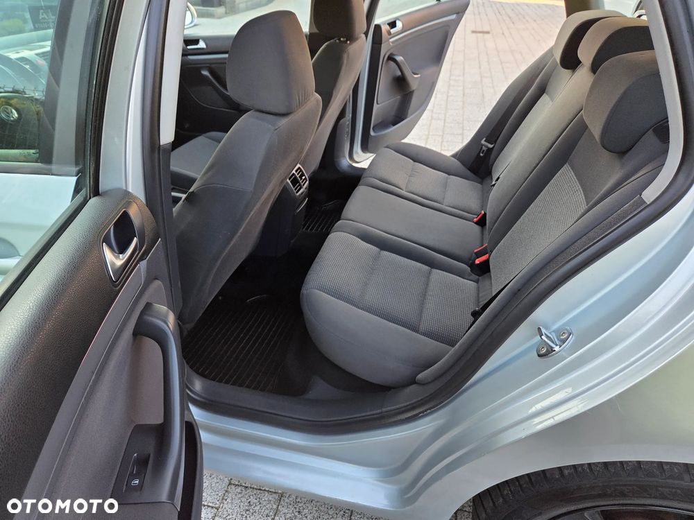Volkswagen Passat 1.9 TDI Comfortline - 6