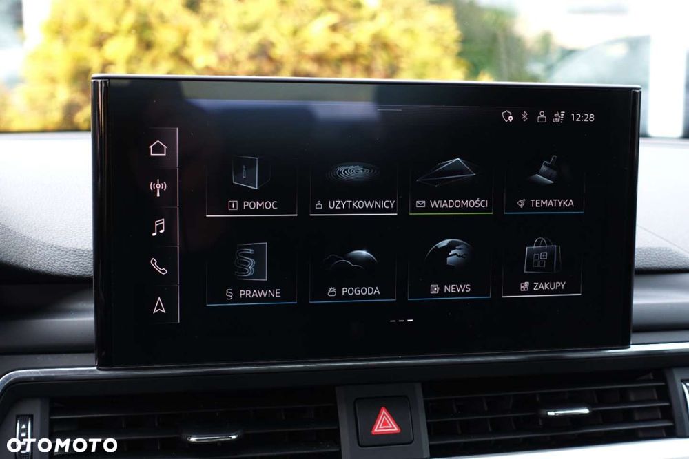 Audi A4 Limousine - 23