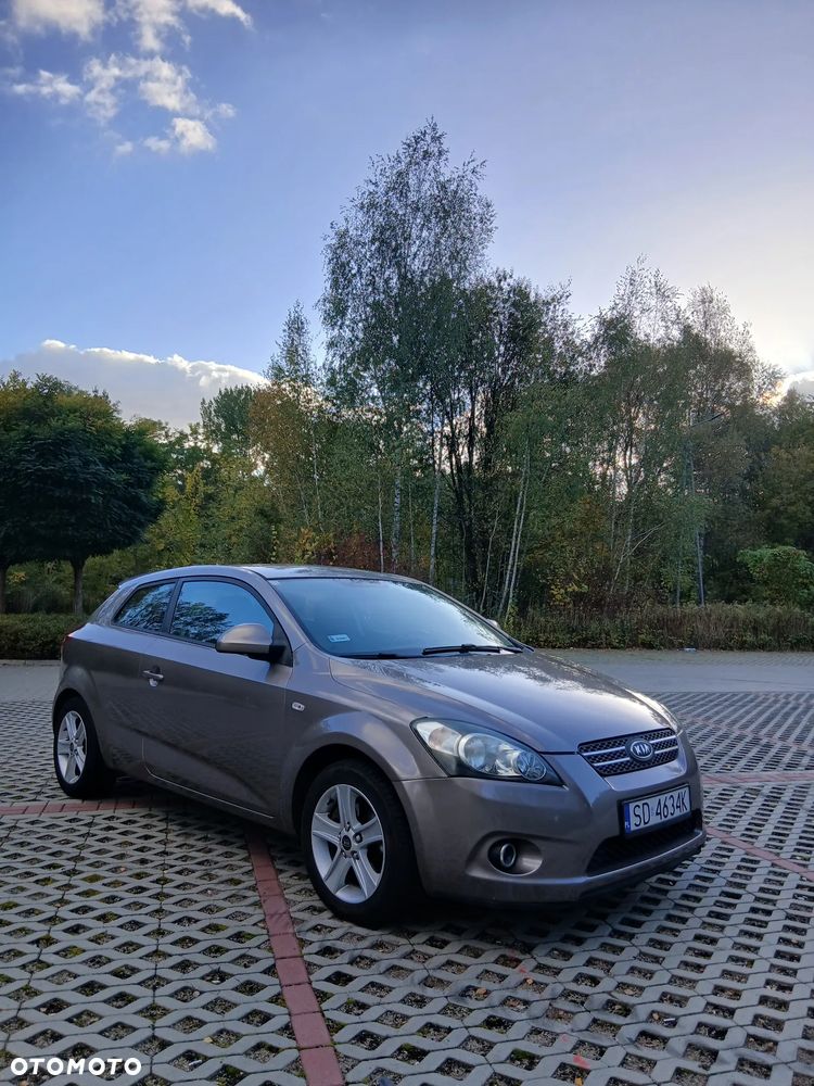 Kia Ceed 1.6 Comfort + - 3
