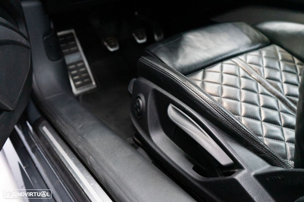 Audi TT Coupé 2.0 TDI S-line - 28