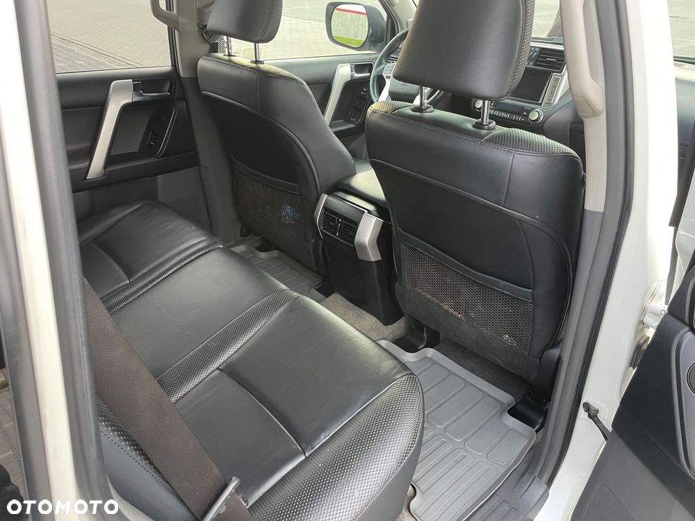 Toyota Land Cruiser LC 4.0 V6 Premium - 13