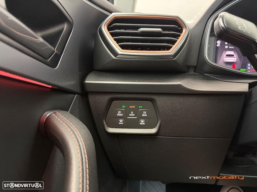 Cupra Formentor 1.4 e-Hybrid Plus DSG - 24