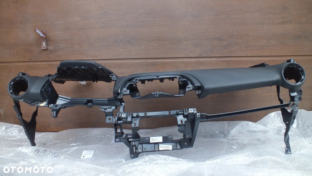 Konsola deska kokpit Toyota C-HR - 8