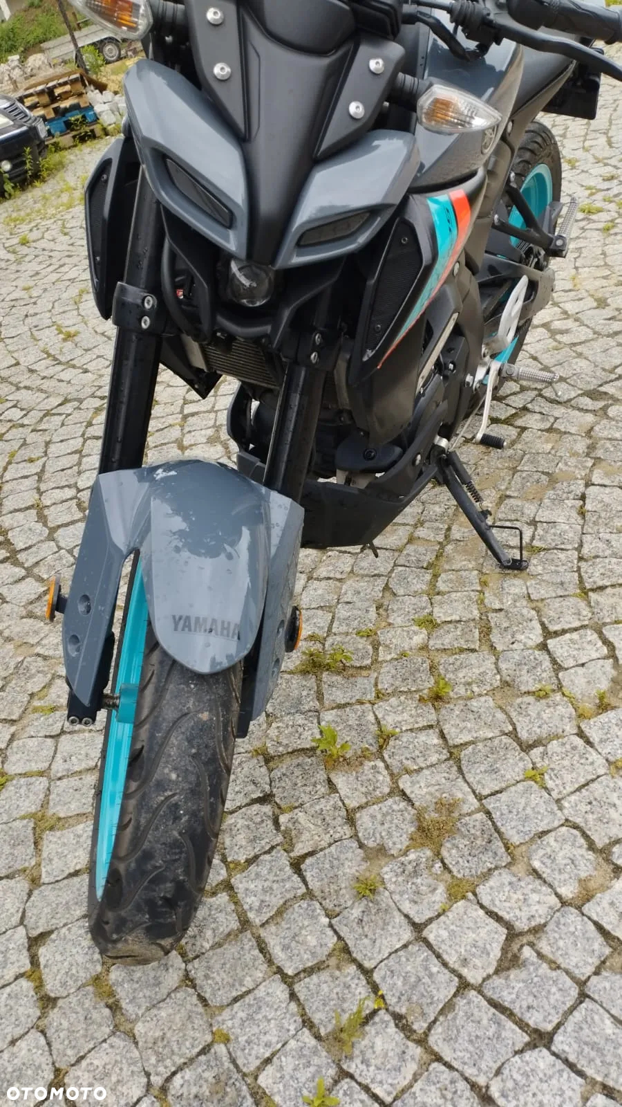 Yamaha MT - 5