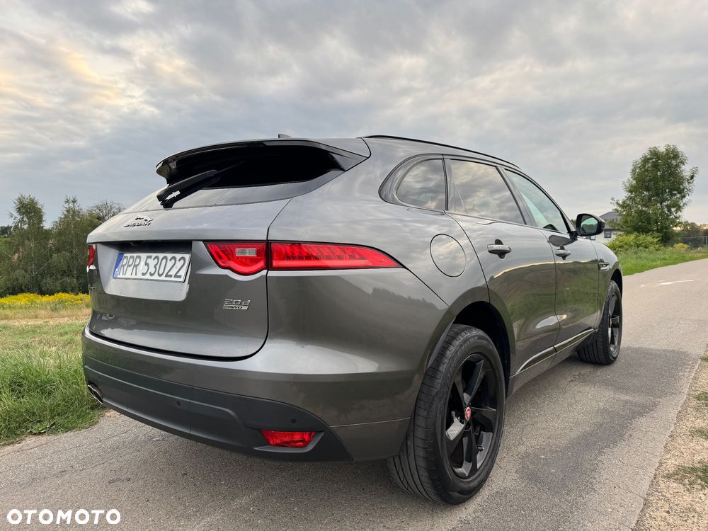Jaguar F-Pace 2.0 i4D AWD R-Sport - 8
