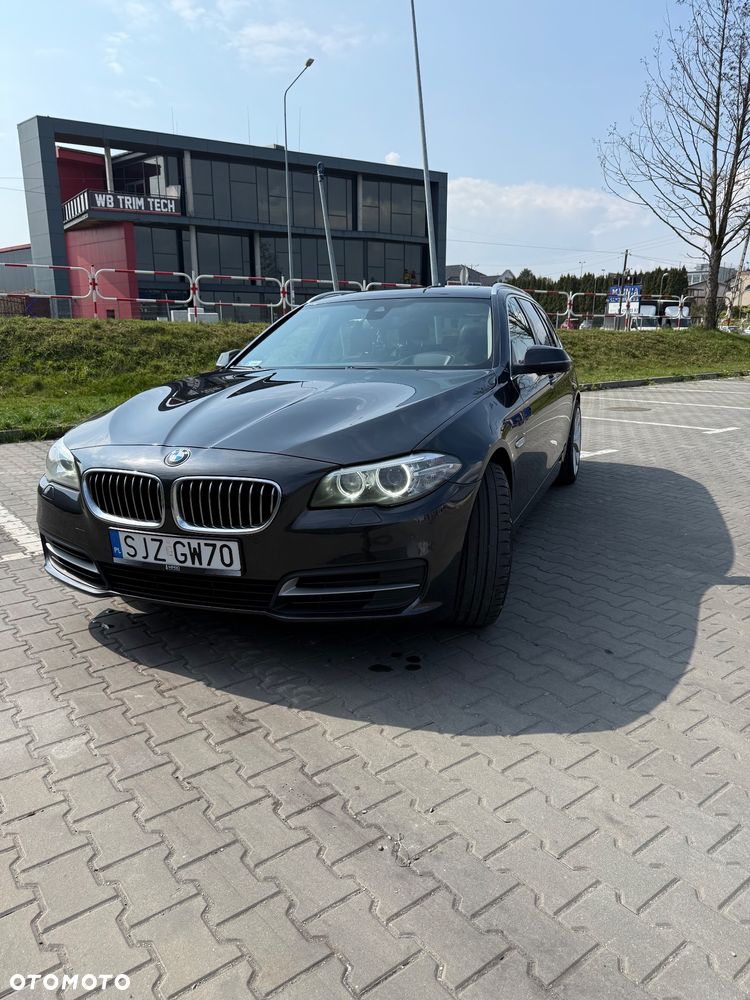 BMW Seria 5 520d xDrive - 4