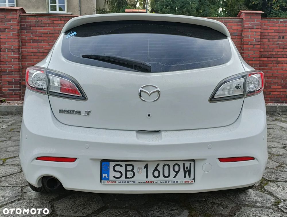 Mazda 3 2.0 Exclusive + - 4