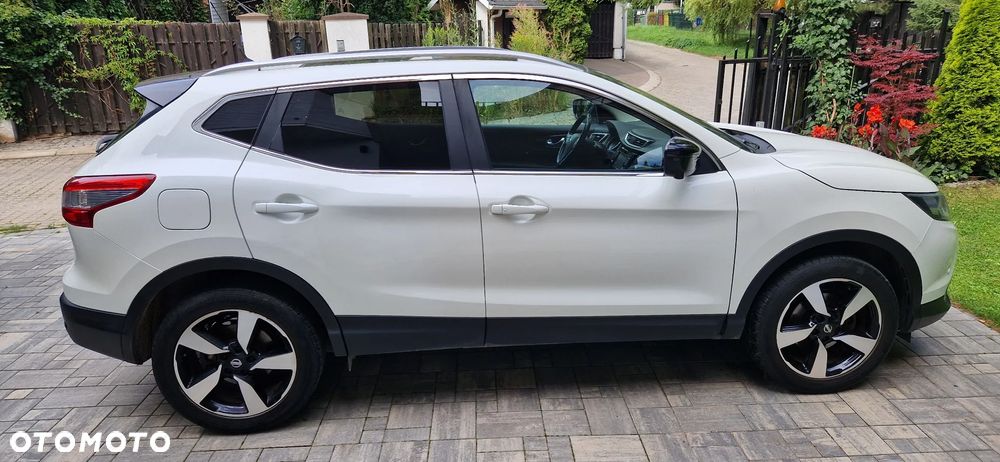 Nissan Qashqai 1.2 DIG-T N-Connecta - 8