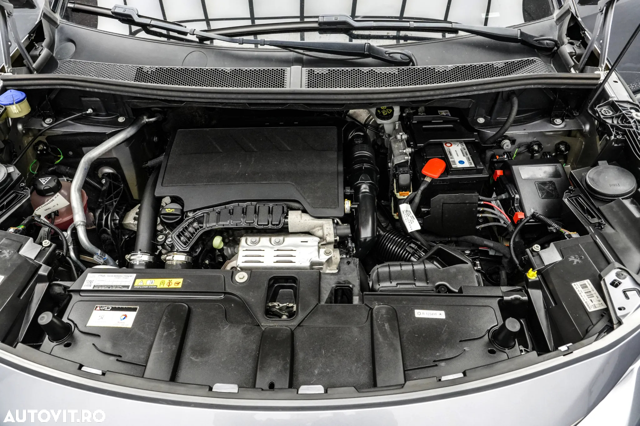 Peugeot 5008 1.2L PureTech EAT8 S&S Allure Pack - 27