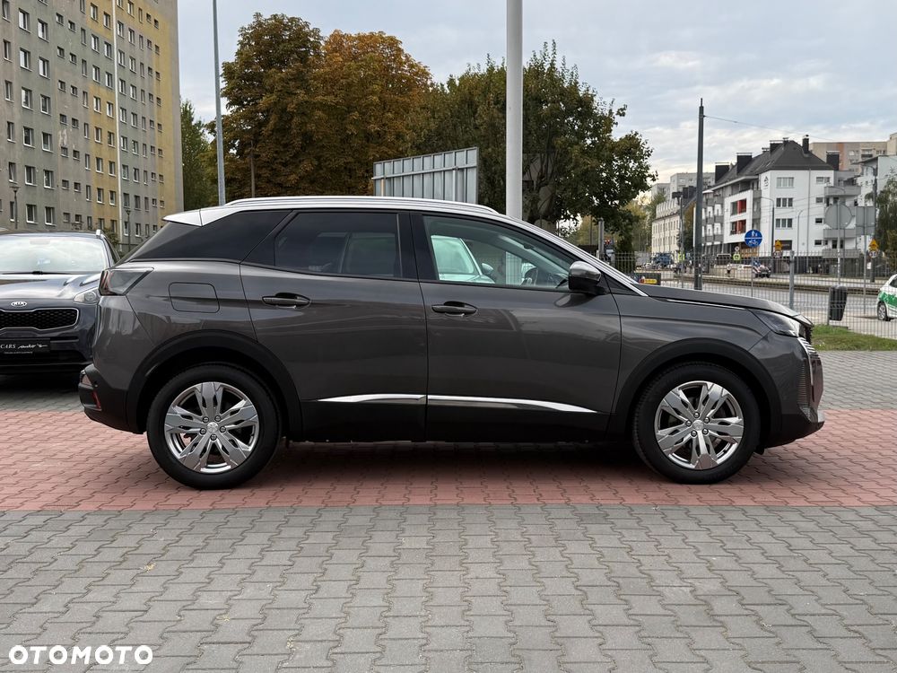 Peugeot 3008 1.5 BlueHDi Allure Pack S&S EAT8 - 16