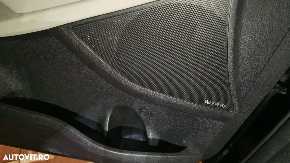 Kia Sorento 2.2 CRDi AWD Aut. Platinum Edition - 9