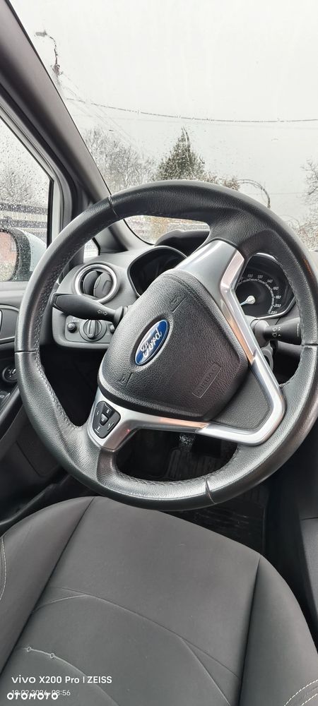 Ford Fiesta - 9