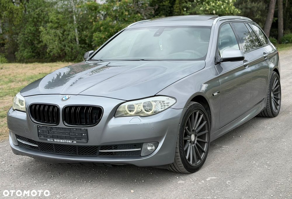 BMW Seria 5 525d Sport-Aut - 1