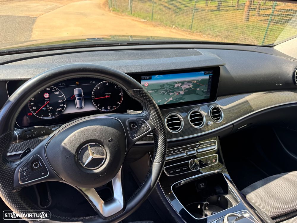 Mercedes-Benz E 220 d T 9G-TRONIC - 14
