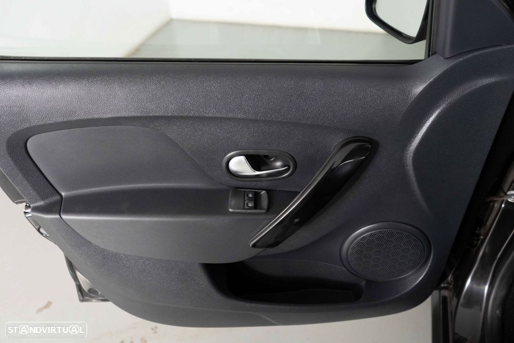 Dacia Sandero 0.9 TCe Stepway - 19