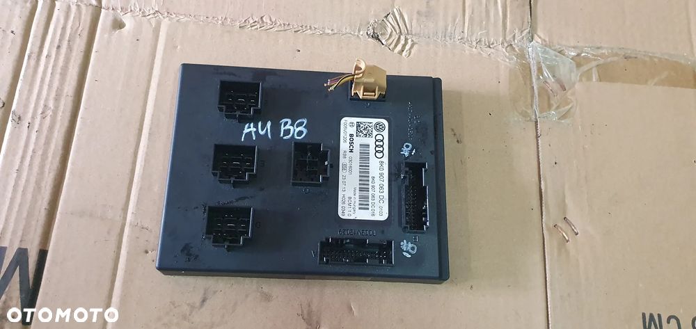 Moduł sterownik komfortu Audi A4 B8 Lift 8K0907063DC - 1