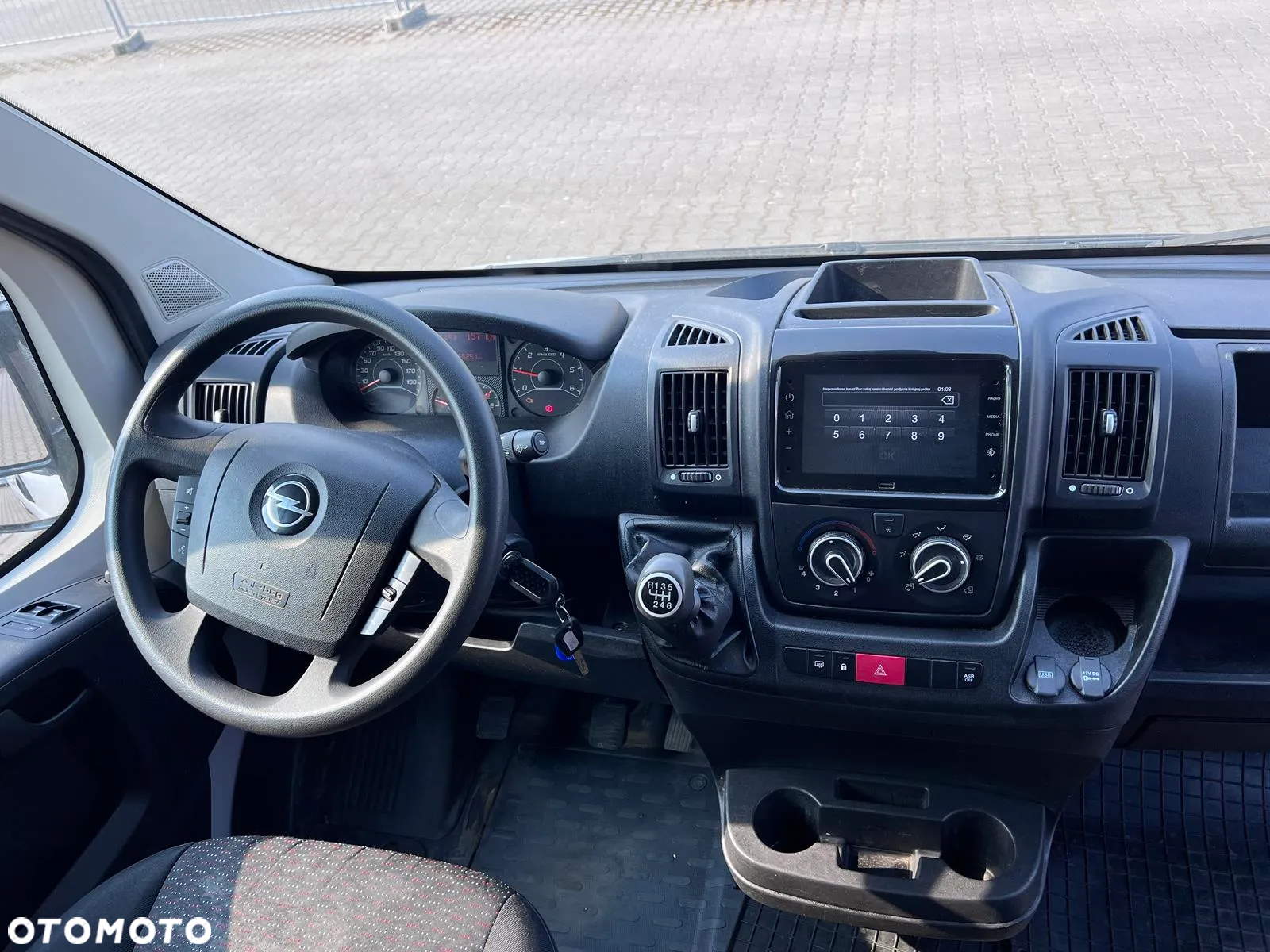 Opel Movano - 10