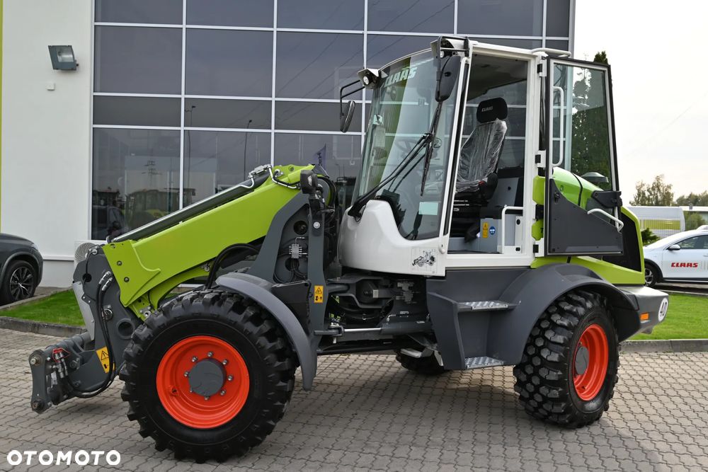Claas TORION 738 T SINUS Stage V - 25