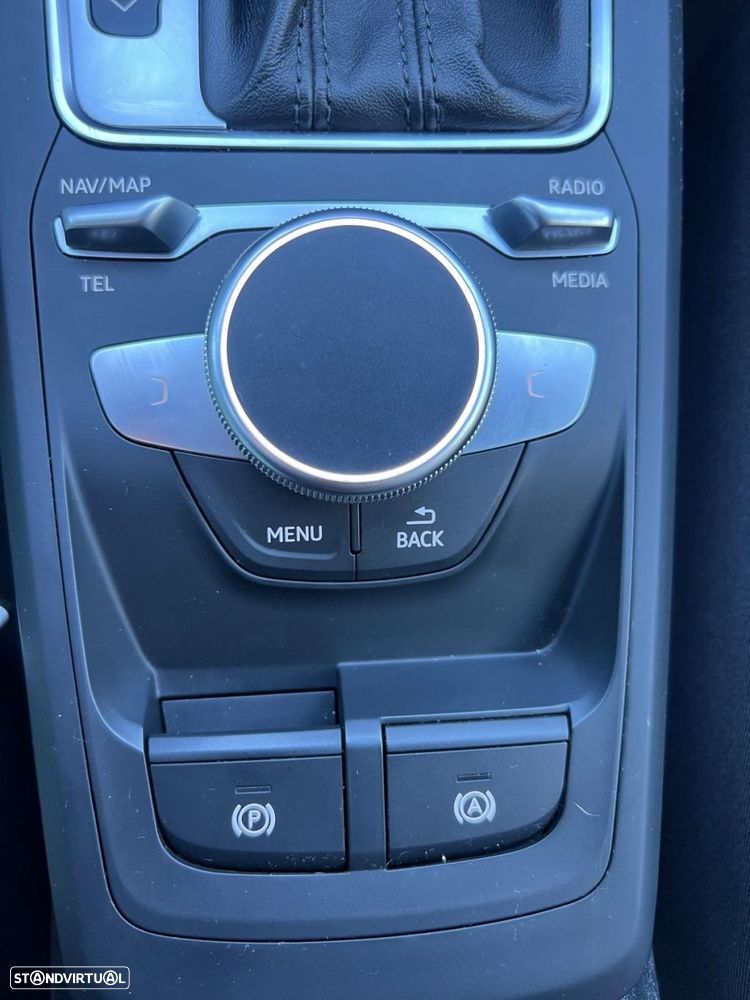 Audi Q2 30 TDI S line S tronic - 24