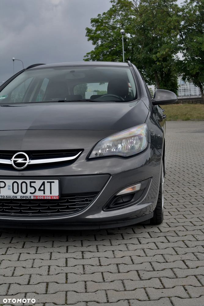 Opel Astra 1.4 Turbo Edition - 12