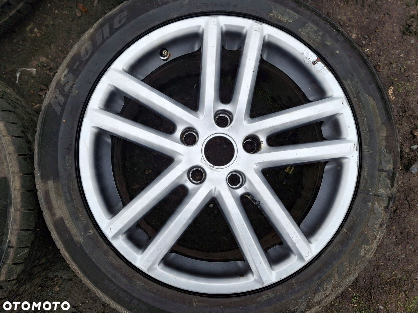 VW TOUAREG 7L6 KOŁA FELGI ALUMINIOWE 19 9Jx19 ET60 7L6601025S 275/45 ZR19 - 4