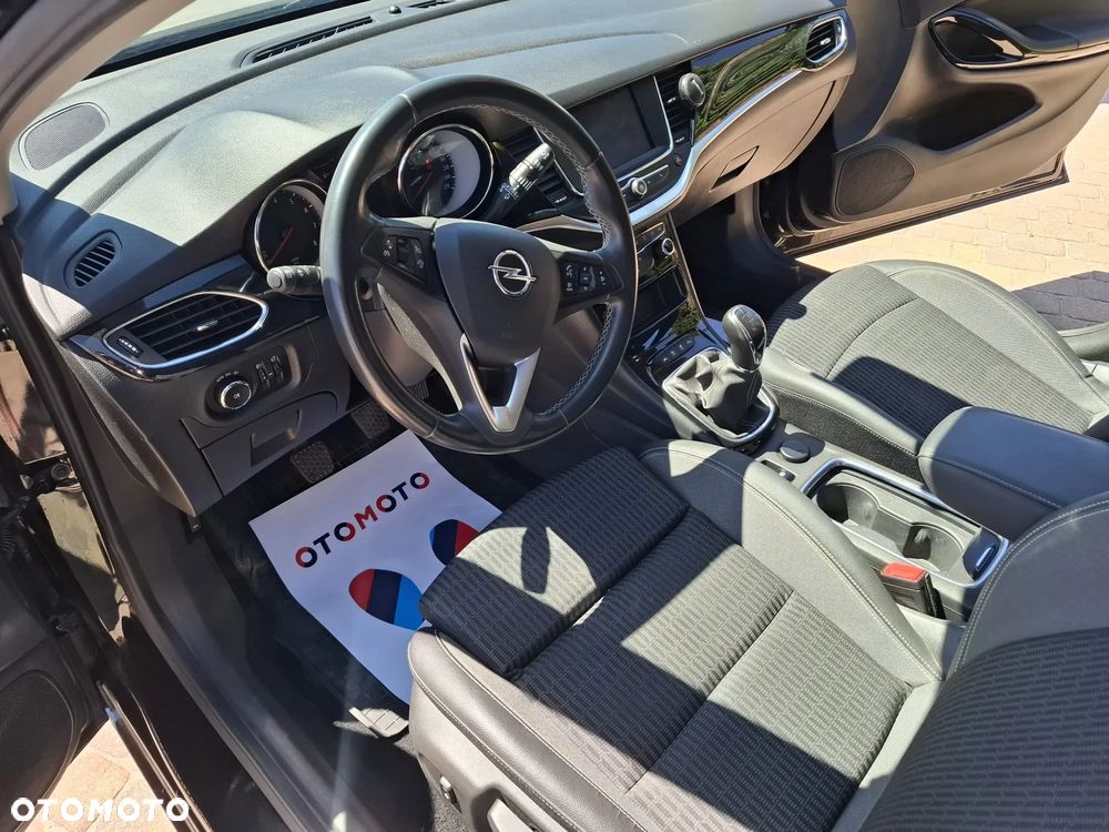Opel Astra 1.2 T Elegance S&S - 15