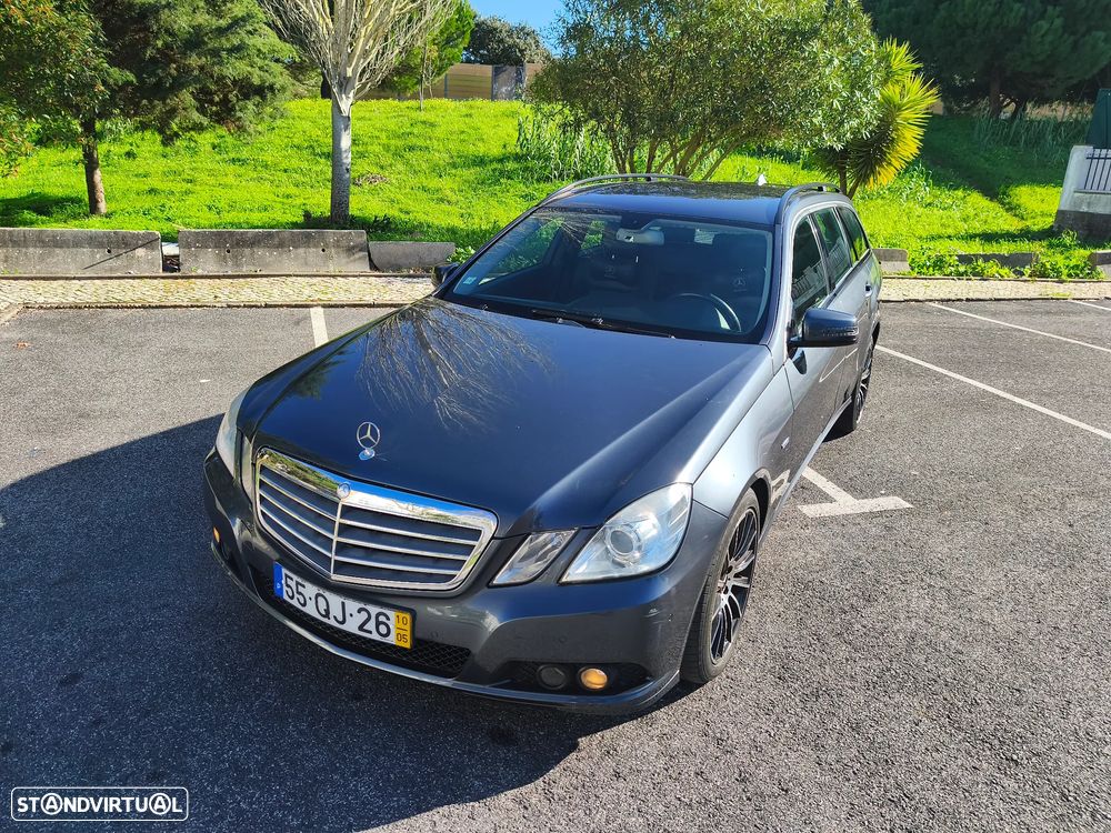 Mercedes-Benz E 200 CDI DPF BlueEFFICIENCY Auto Elegance - 1