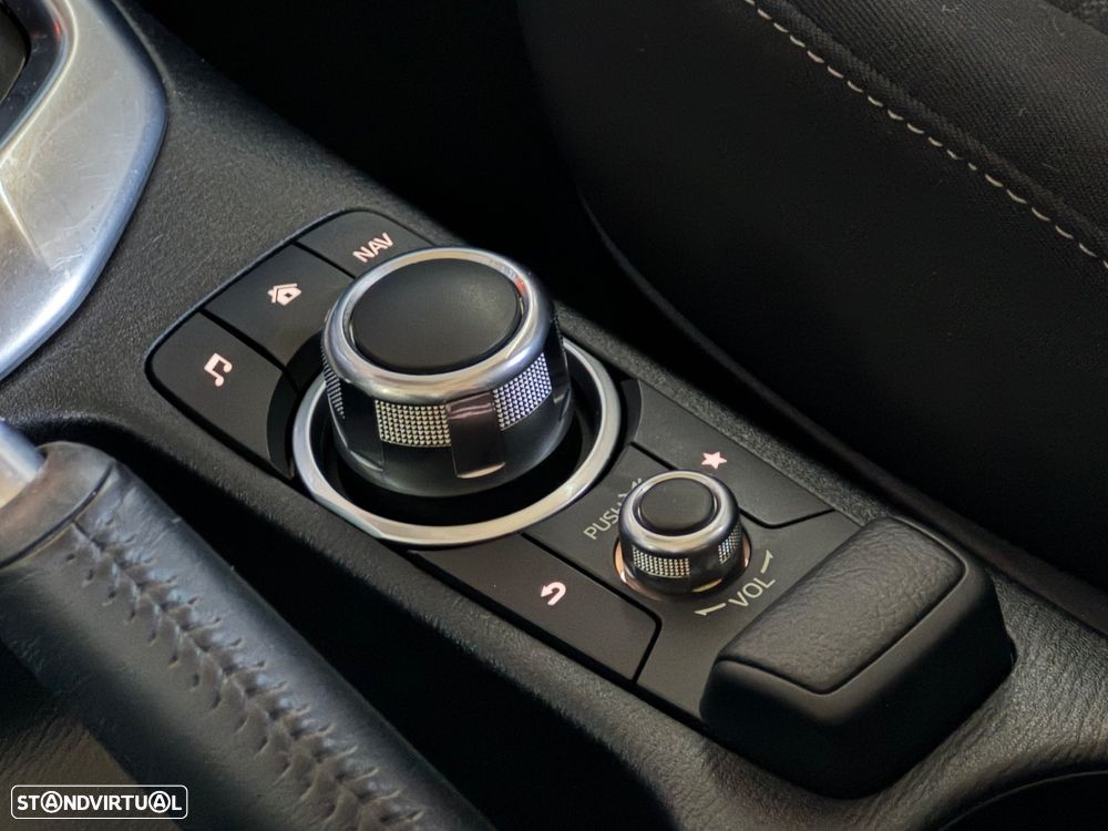 Mazda 2 1.5 Sky-G Evolve Navi - 17