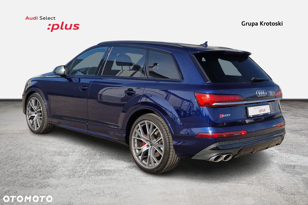 Audi SQ7 - 7